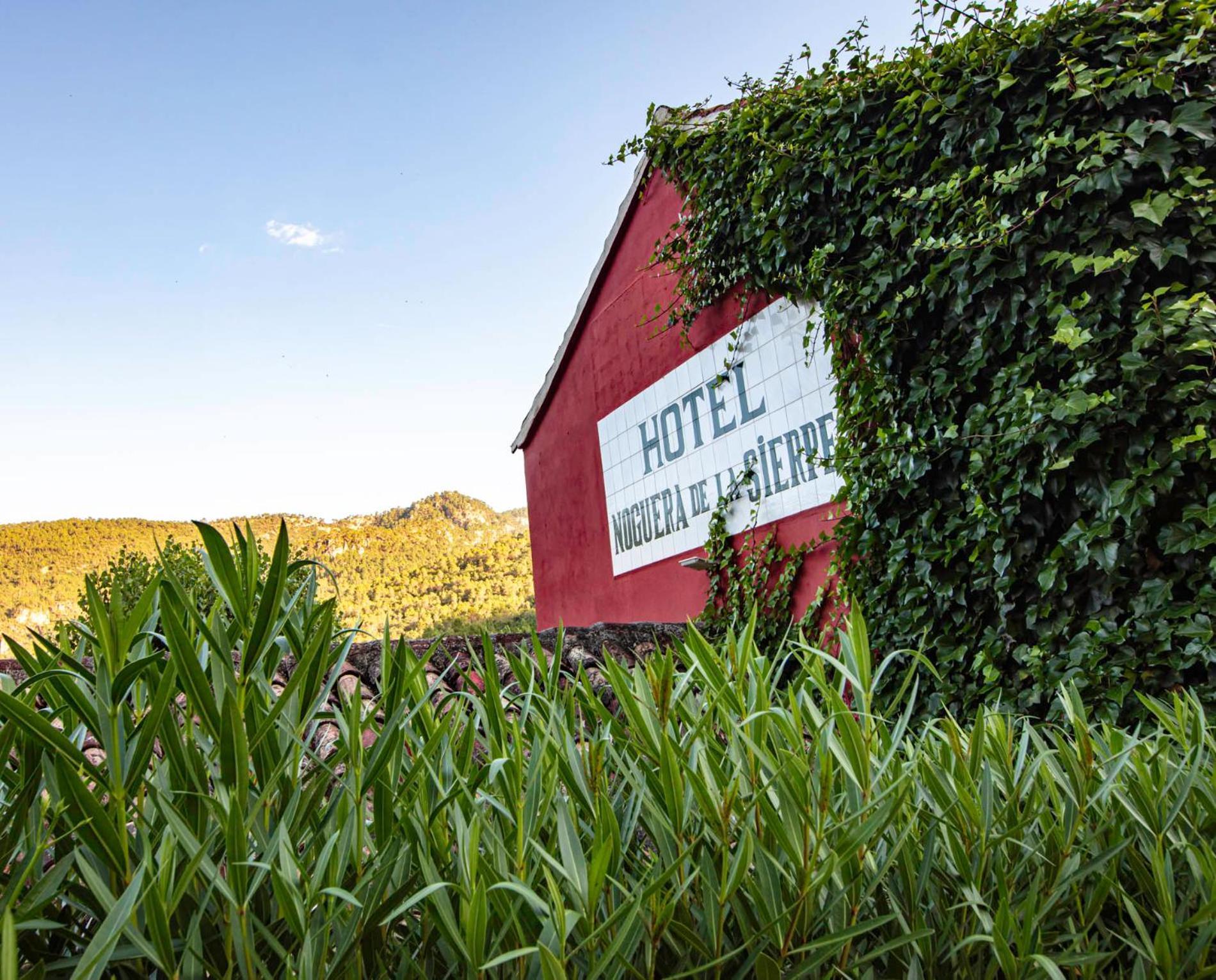 Hotel Rural Noguera De La Sierpe 阿罗约弗里奥 外观 照片